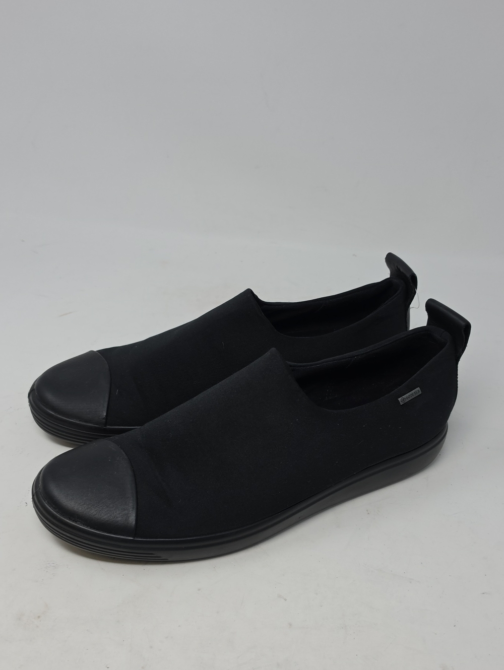 ECCO Womens Soft 7 GTX Gore Tex Slip On Walking Casual Shoes Black Comfort Sz 11